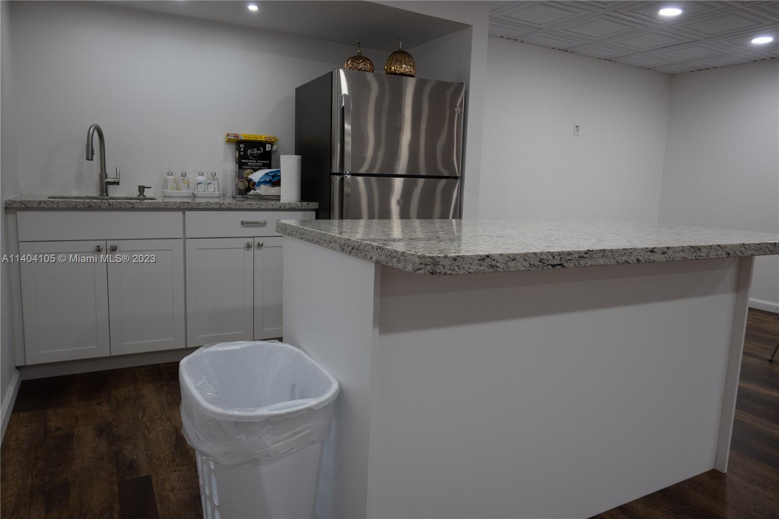 RACQUET CLUB OF KENDALE L - Residential