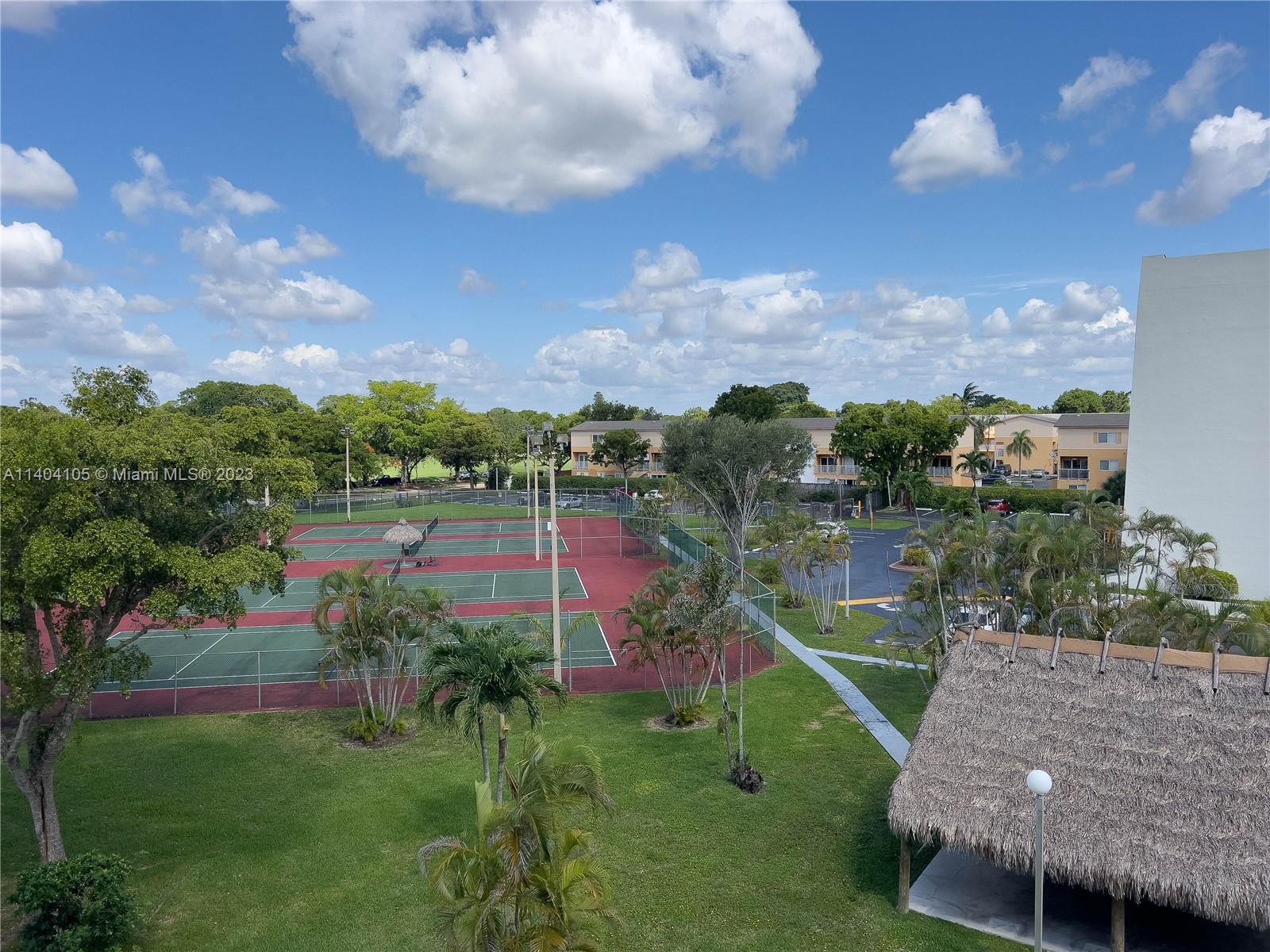 RACQUET CLUB OF KENDALE L - Residential