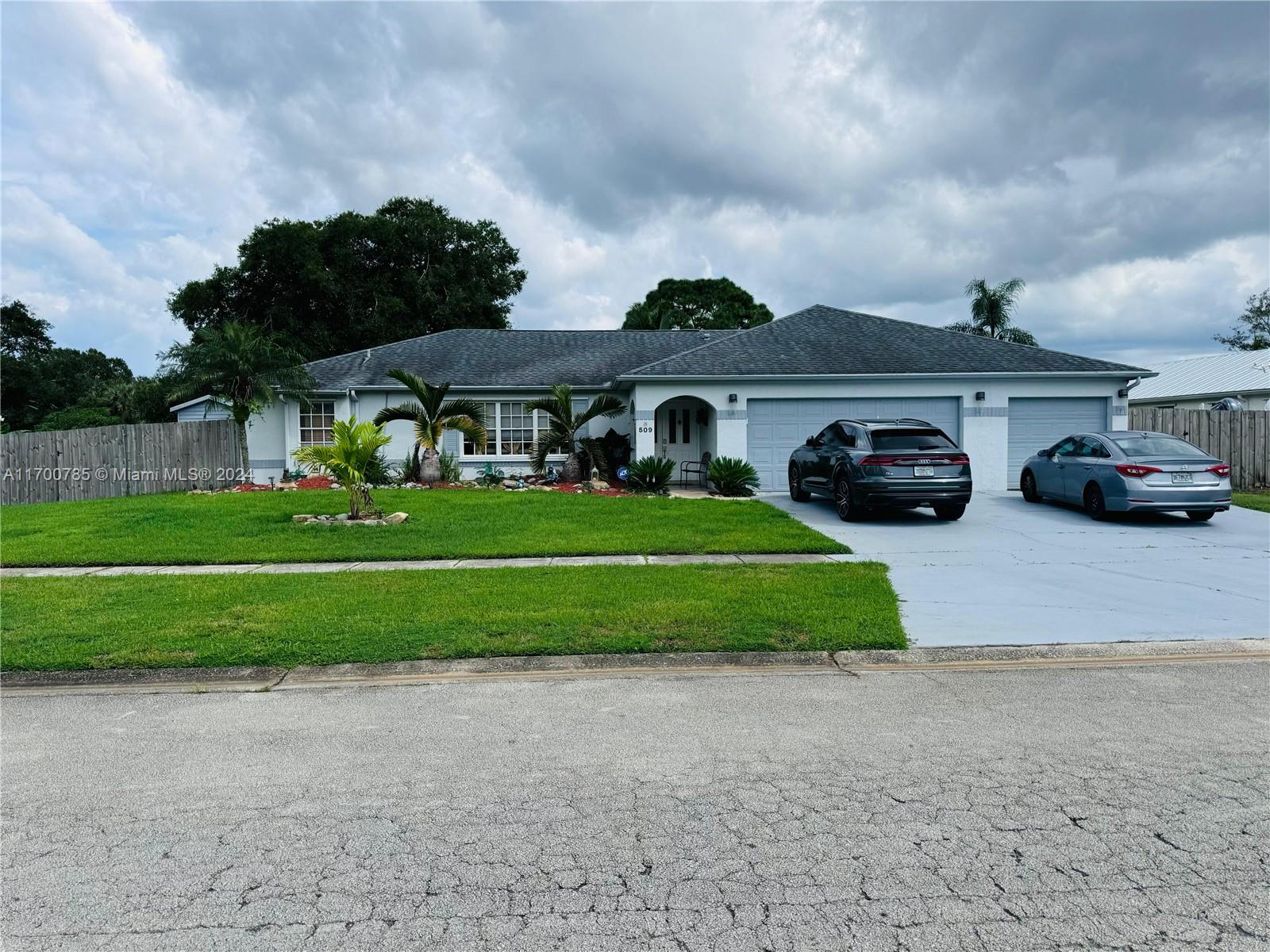 Port St Lucie Floresta Pin - Residential