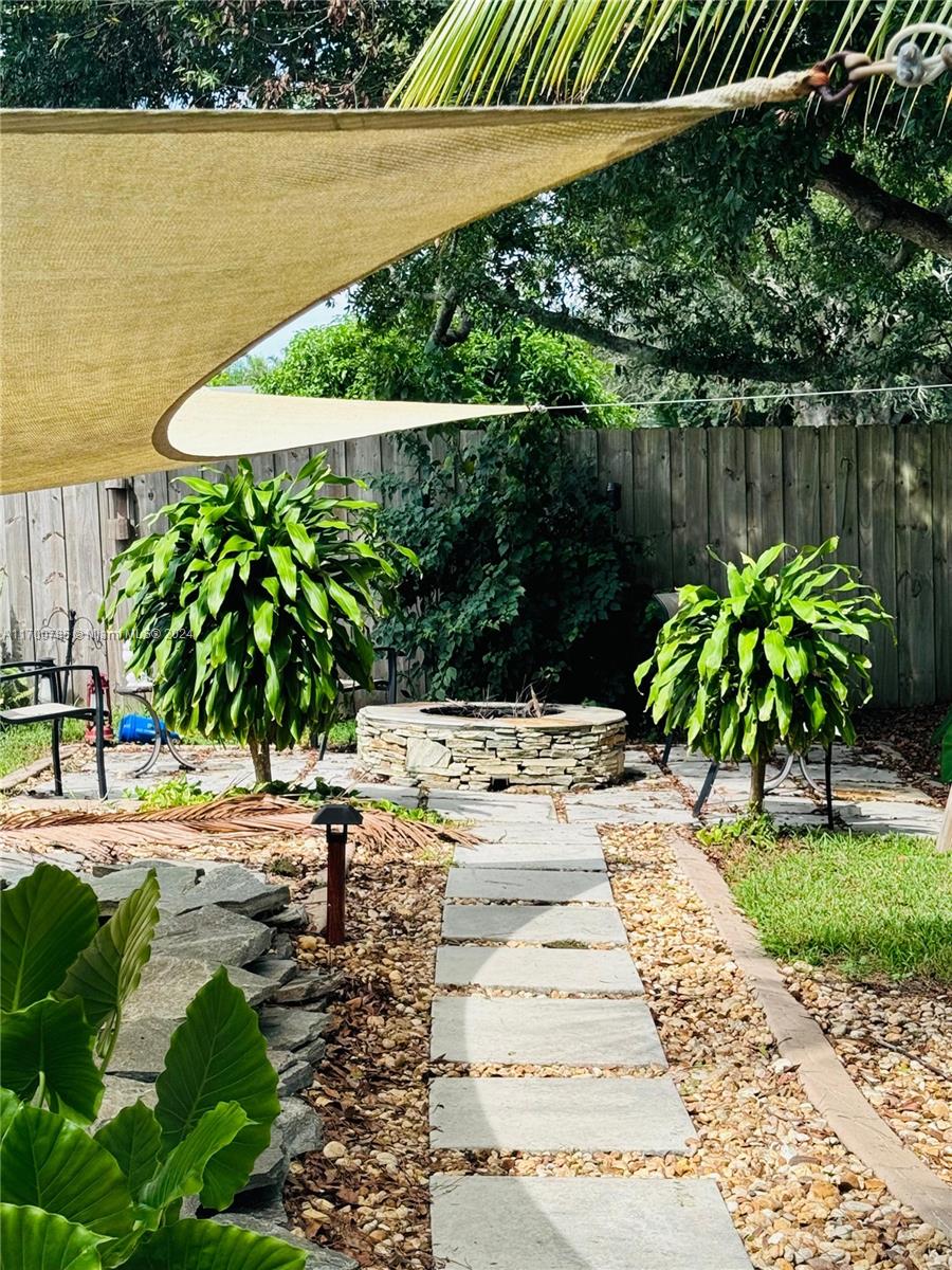 Port St Lucie Floresta Pin - Residential