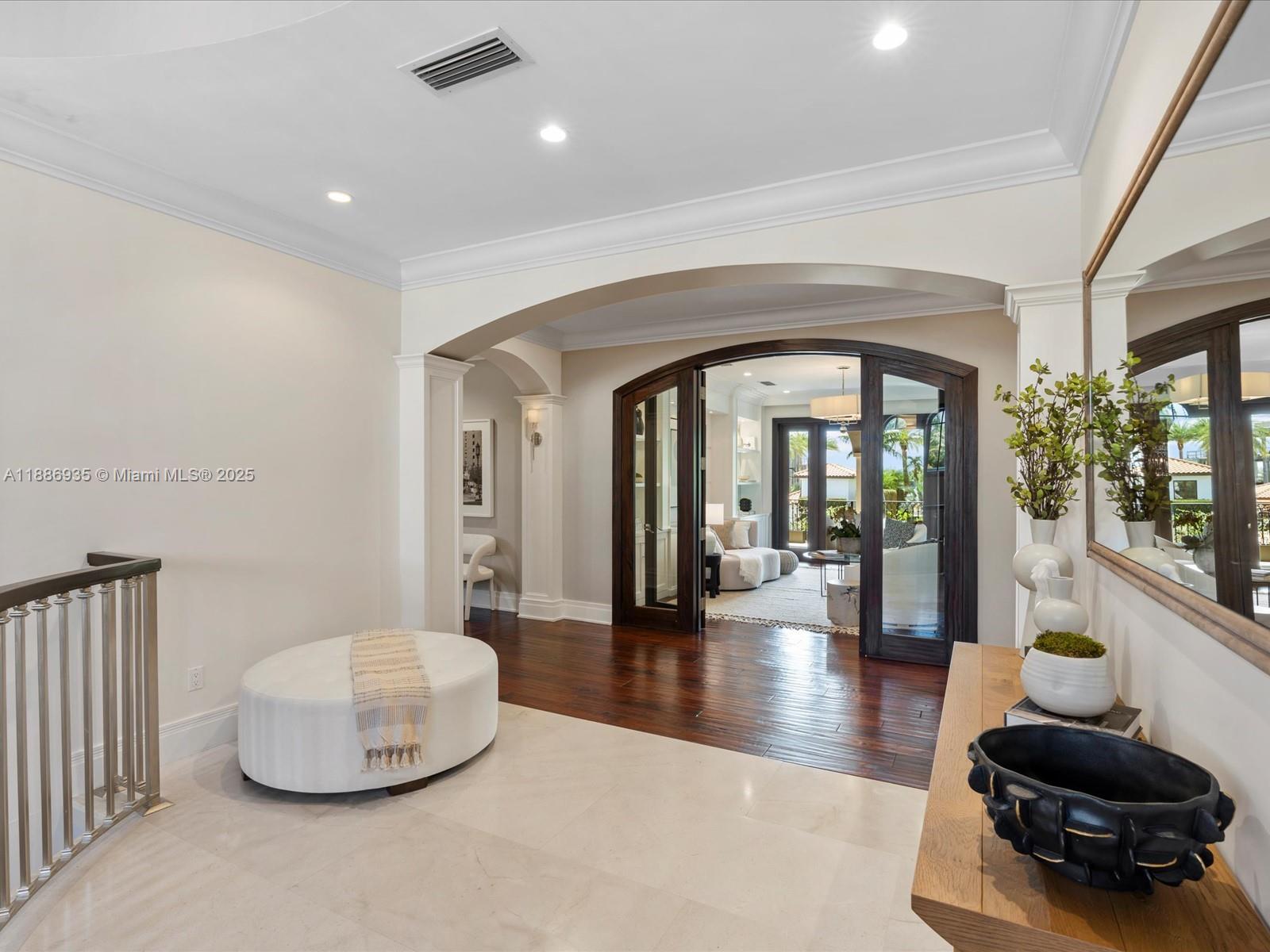 RIVIERA - Residential
