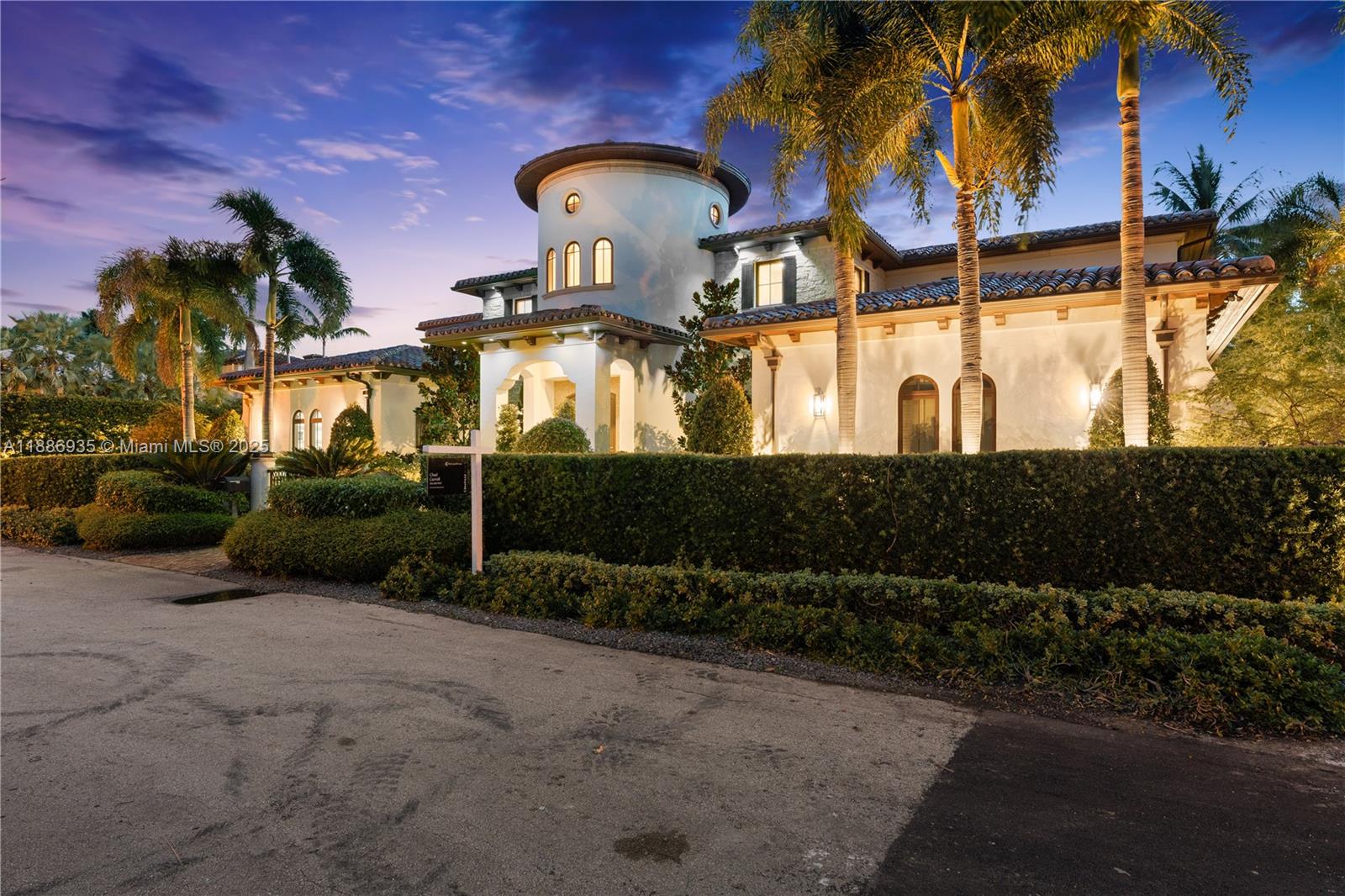 RIVIERA - Residential