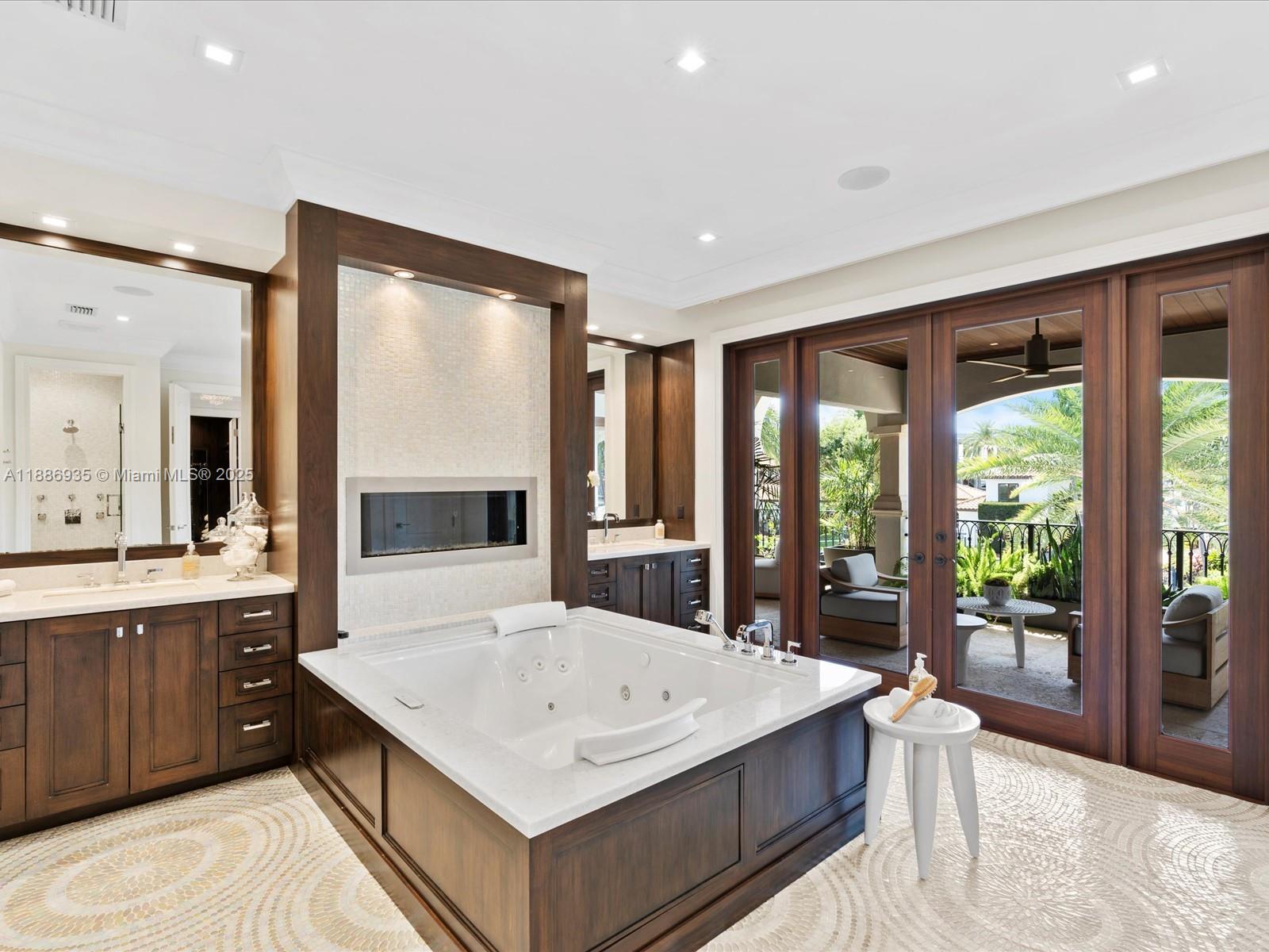 RIVIERA - Residential