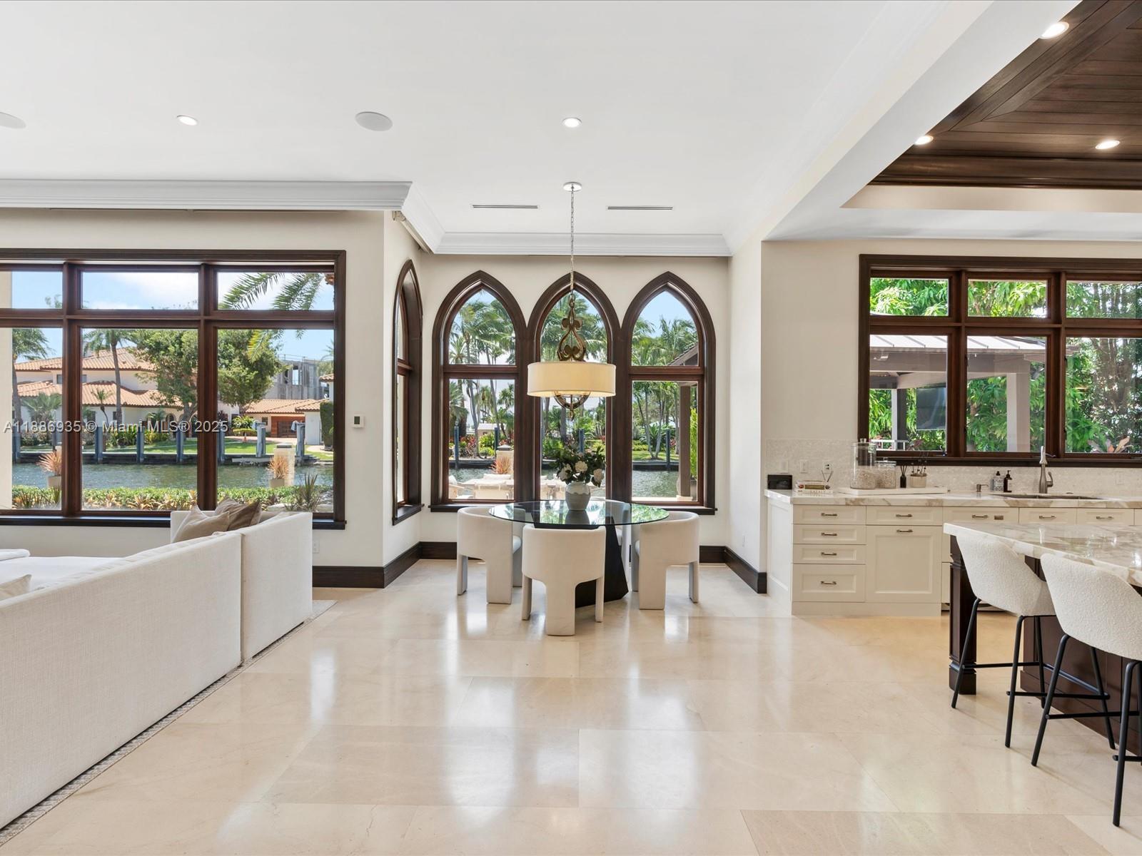 RIVIERA - Residential