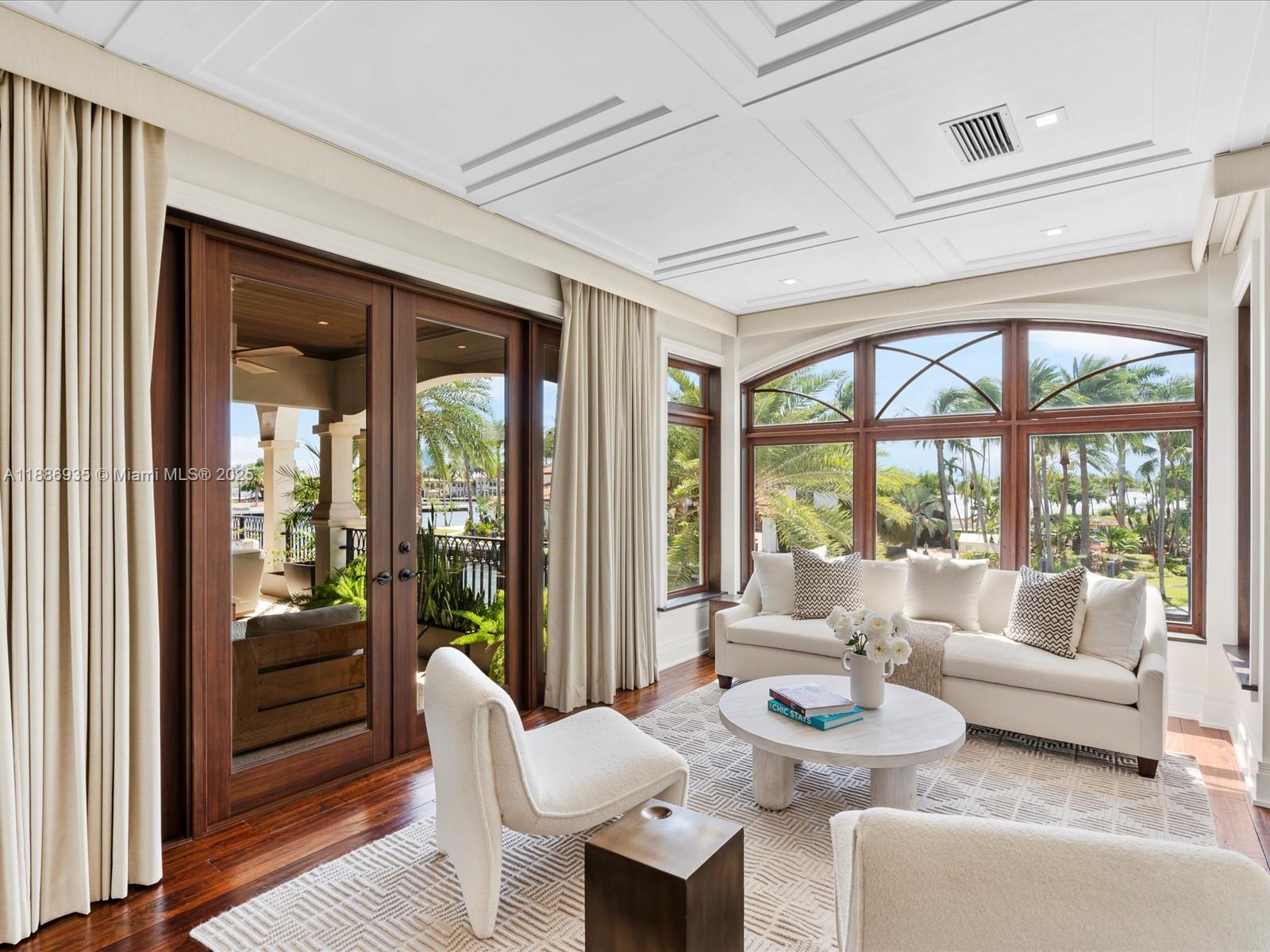 RIVIERA - Residential