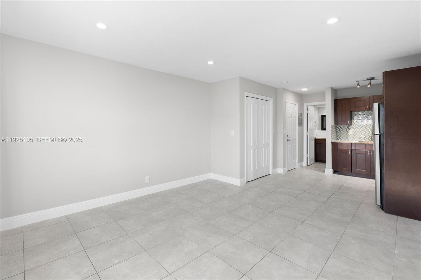 PROSPECT GARDENS - Residential Lease