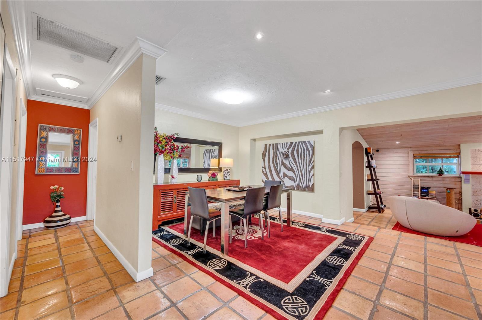 TROPICAL ISLE HOMES SUB 4 - Residential