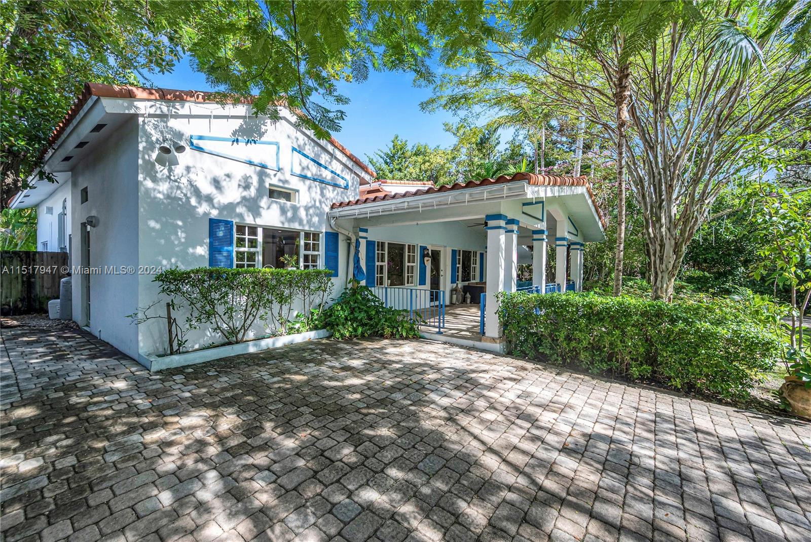 TROPICAL ISLE HOMES SUB 4 - Residential