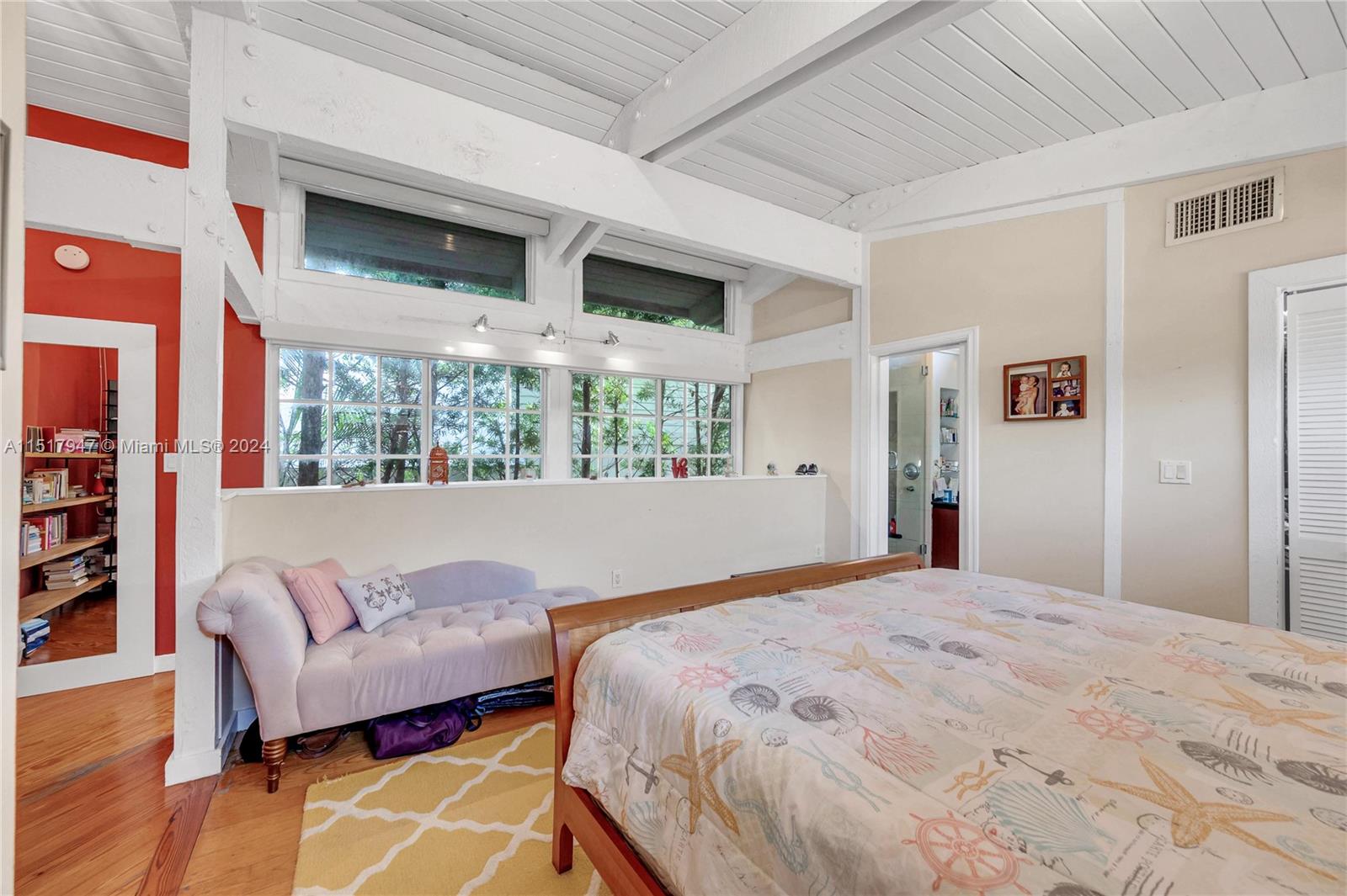 TROPICAL ISLE HOMES SUB 4 - Residential