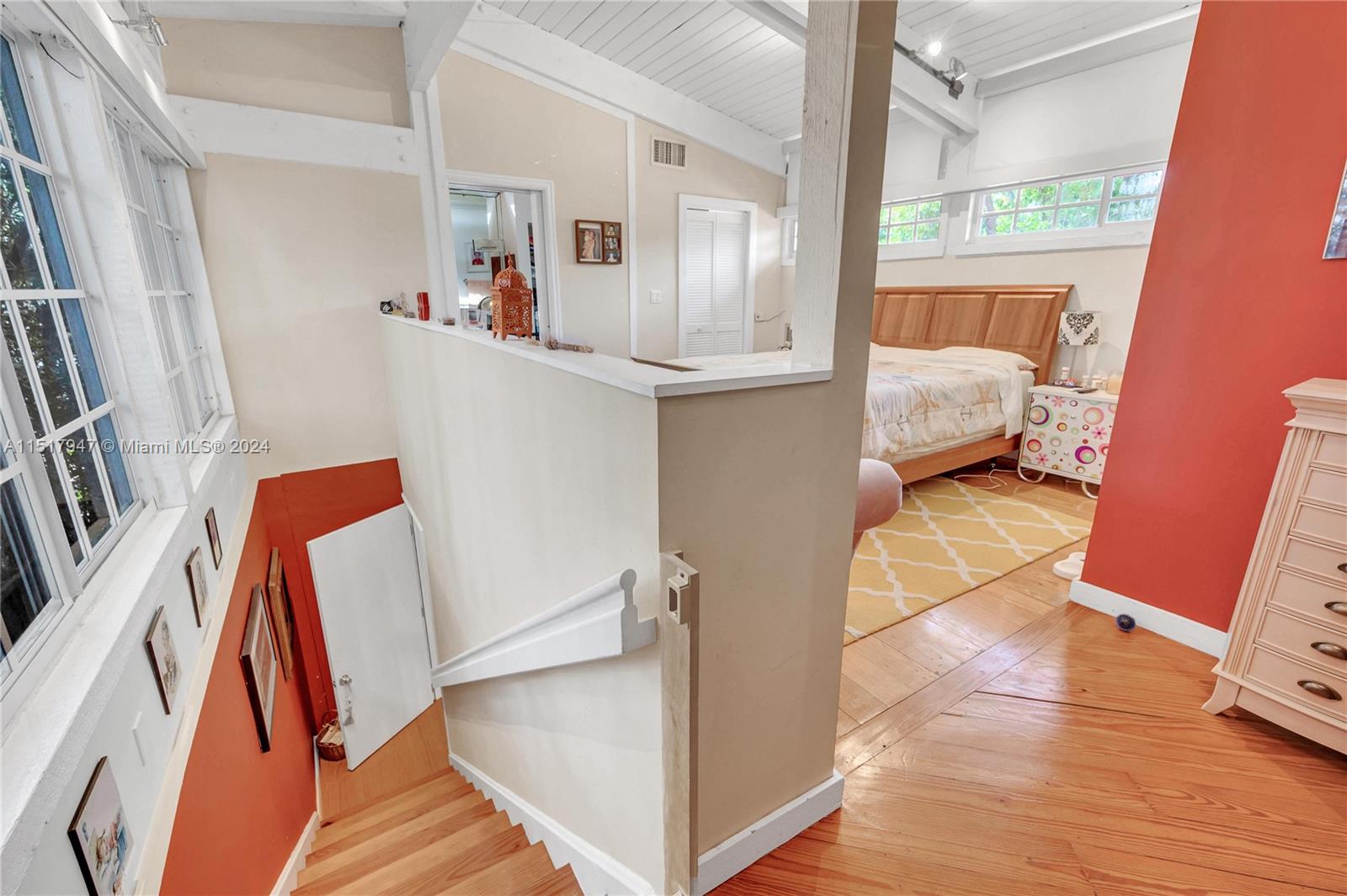 TROPICAL ISLE HOMES SUB 4 - Residential