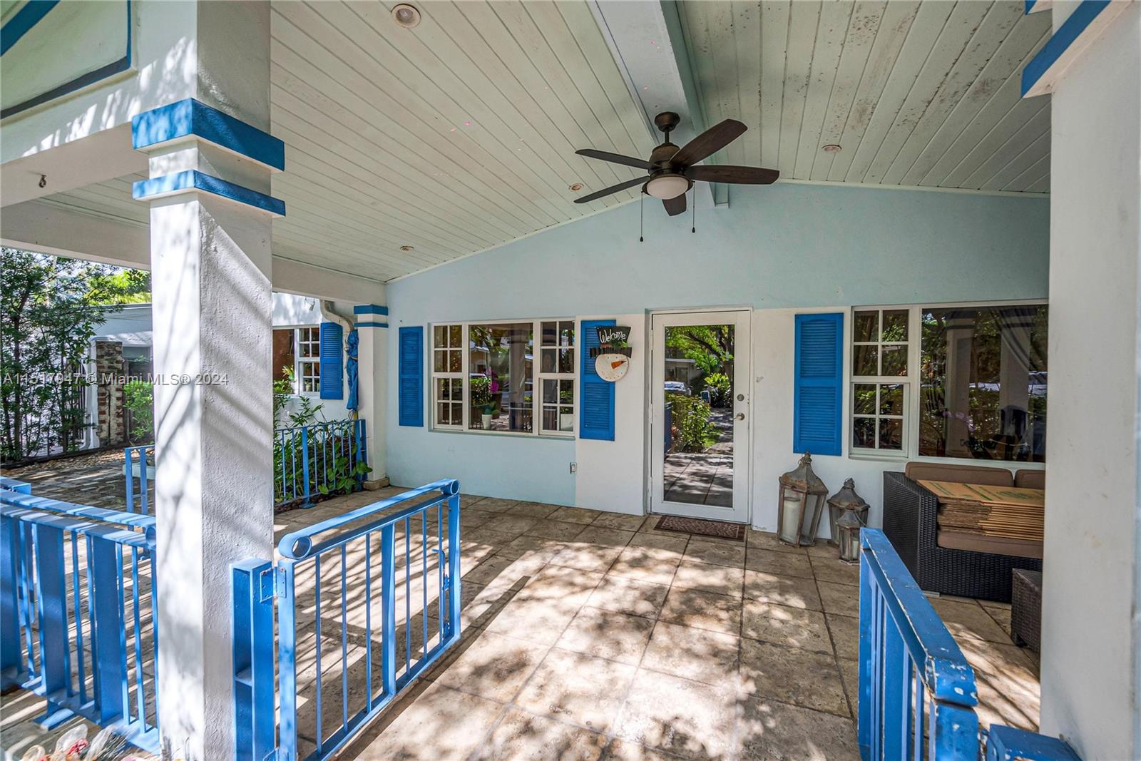 TROPICAL ISLE HOMES SUB 4 - Residential