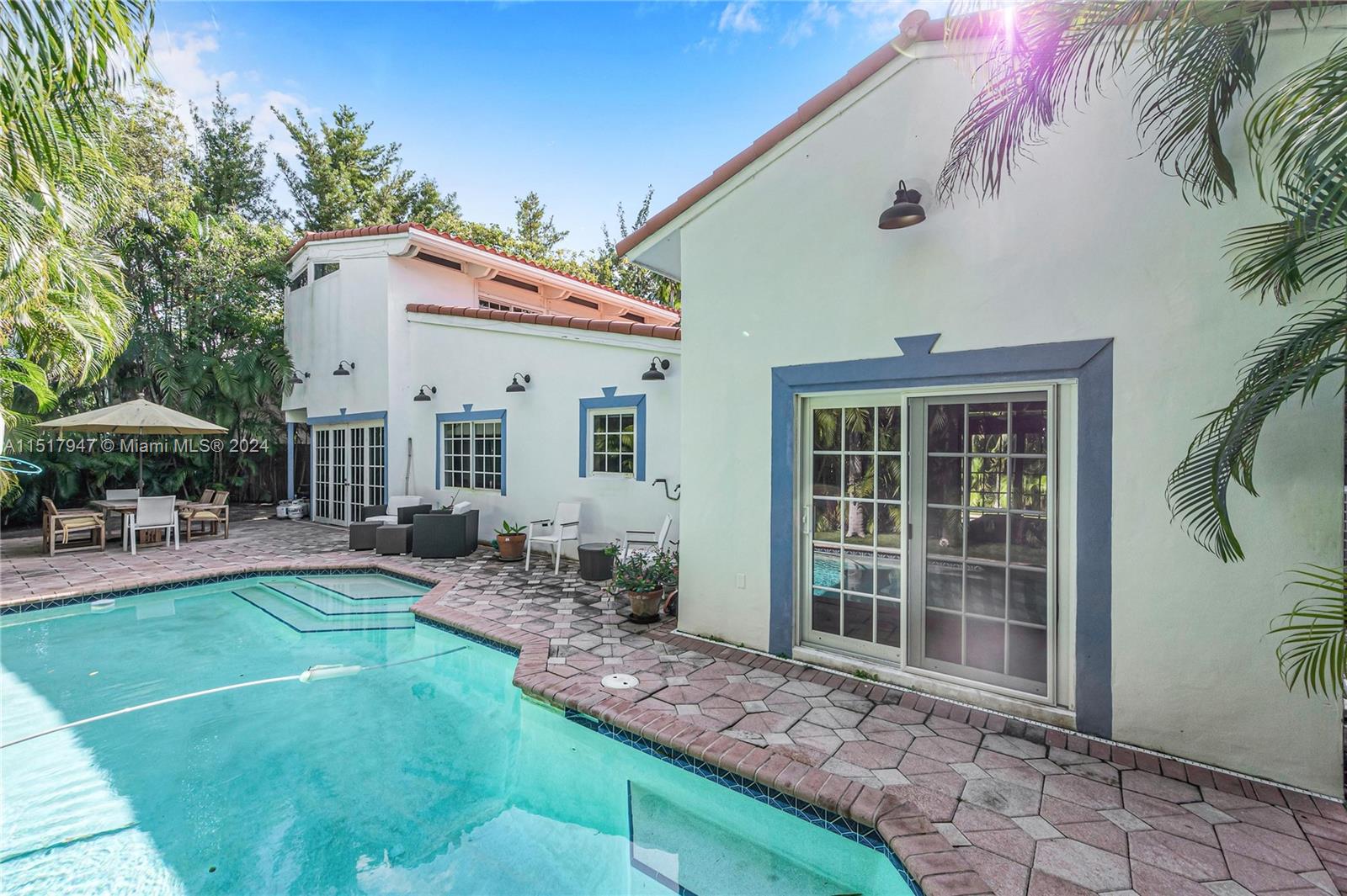 TROPICAL ISLE HOMES SUB 4 - Residential