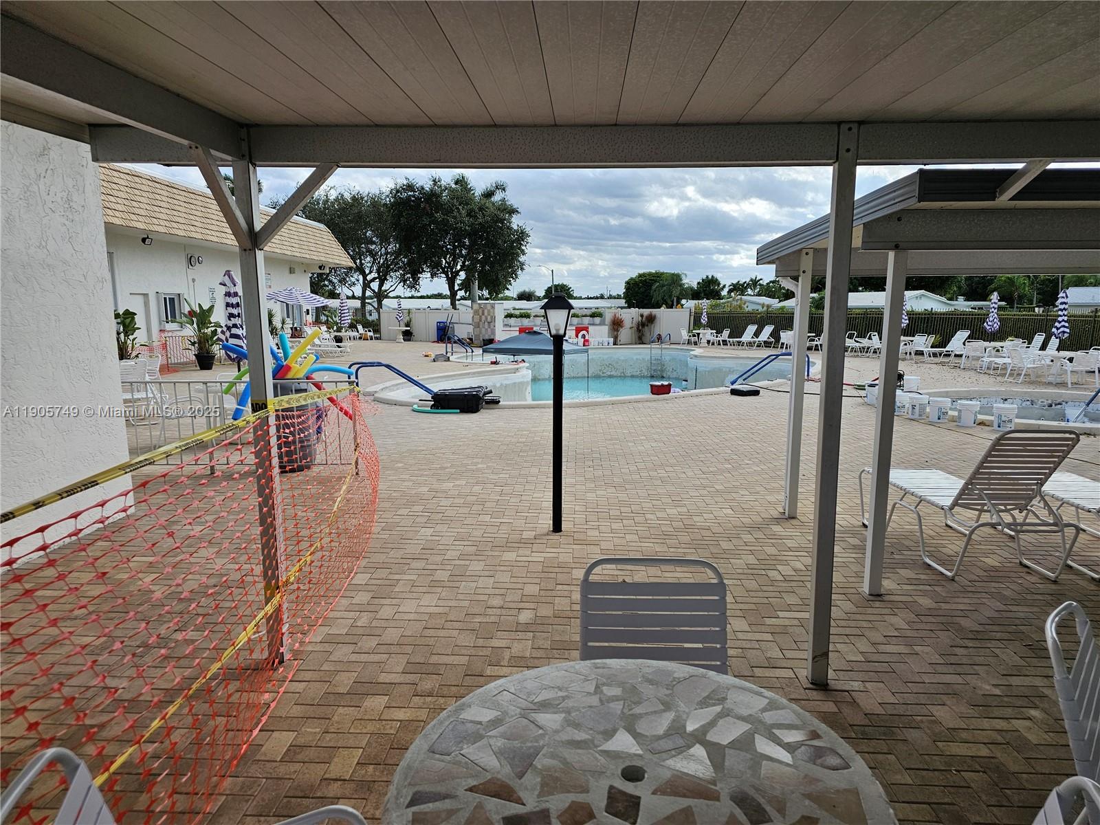PALM BEACH LEISUREVILLE S - Residential