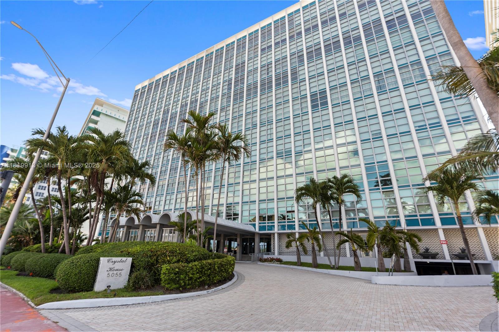 CRYSTAL HOUSE CONDO - Residential