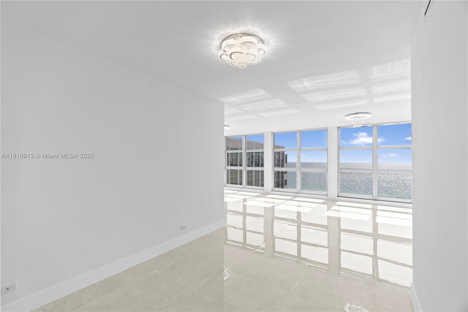CRYSTAL HOUSE CONDO - Residential