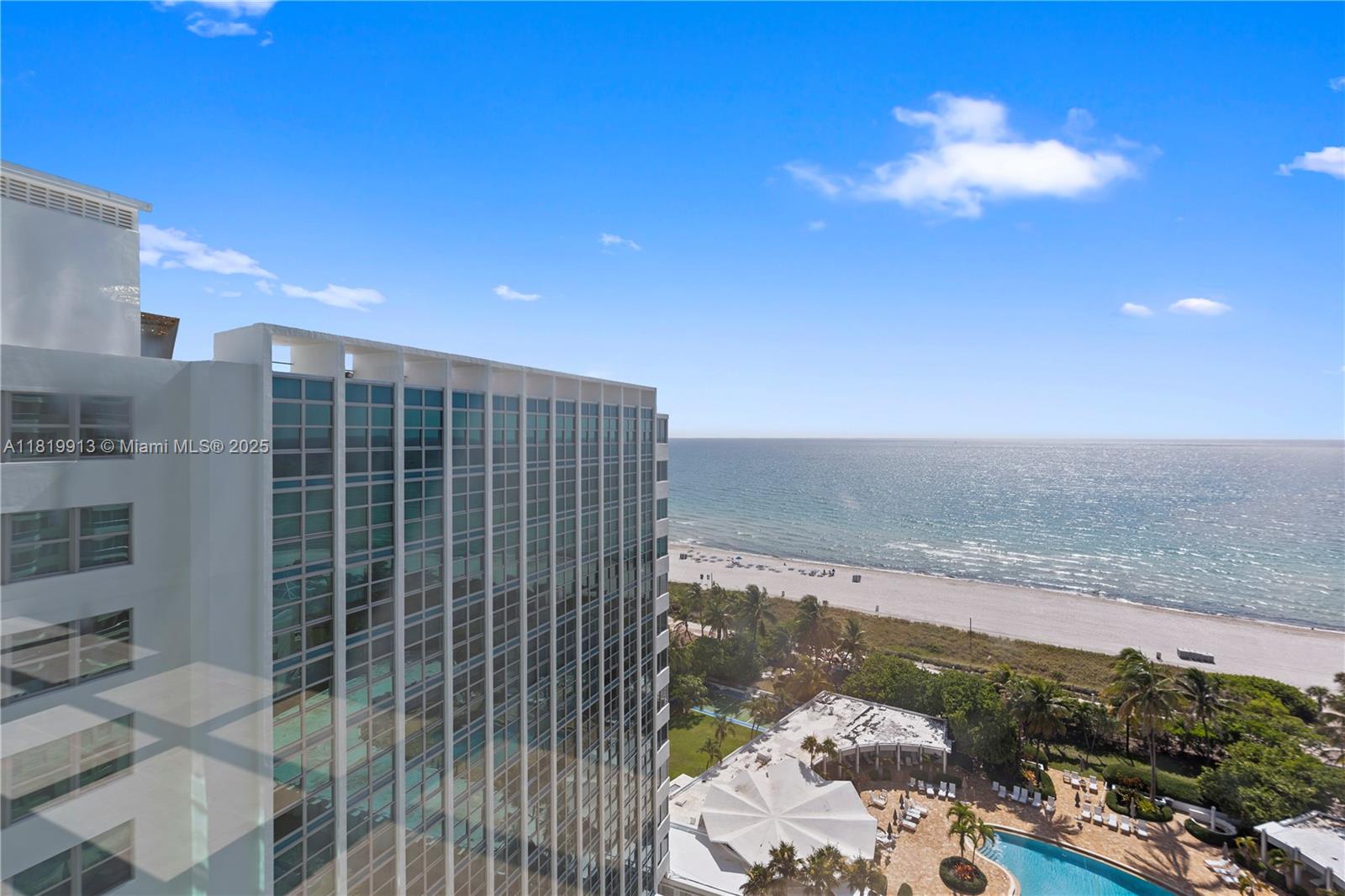 CRYSTAL HOUSE CONDO - Residential