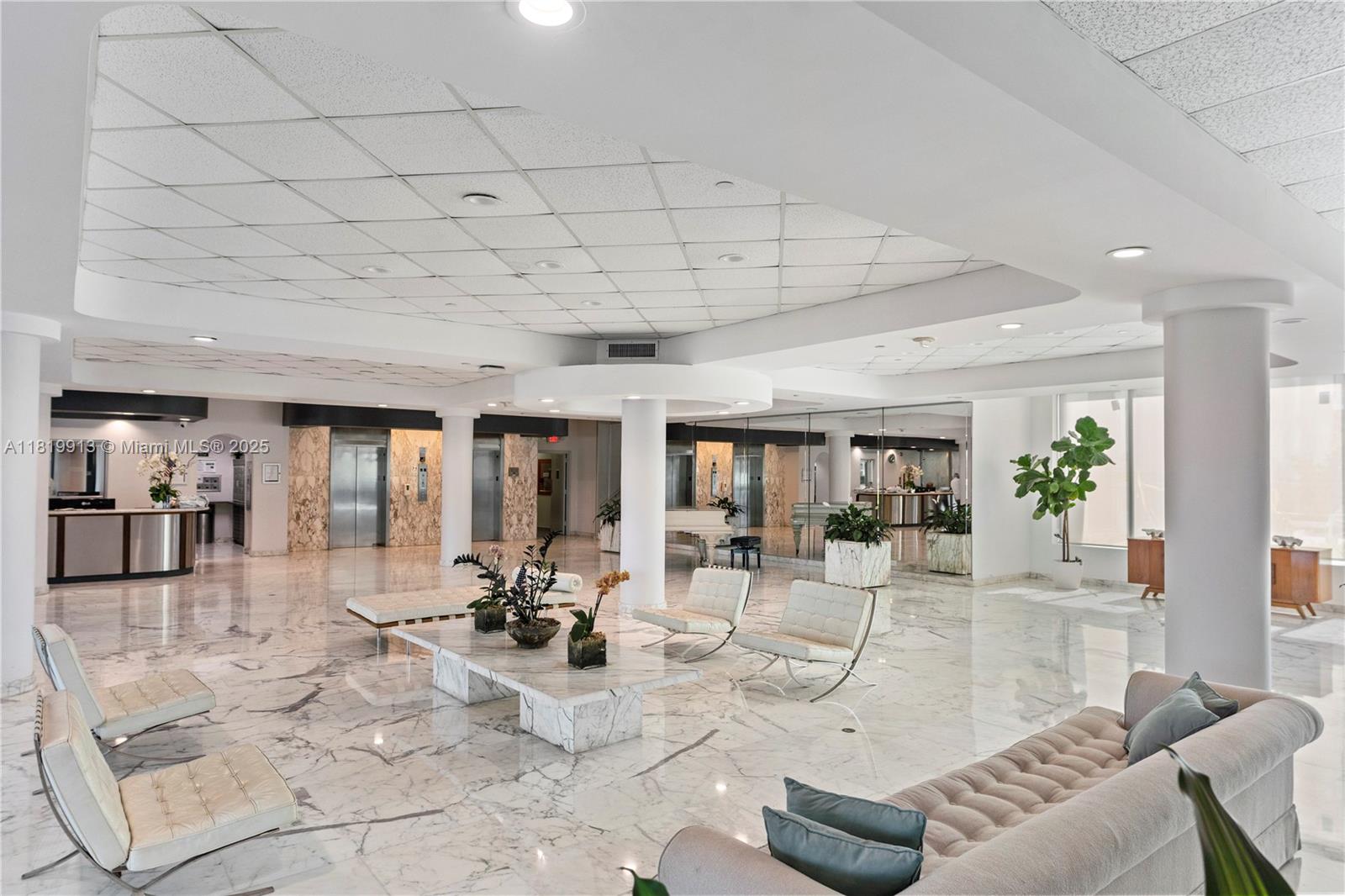 CRYSTAL HOUSE CONDO - Residential
