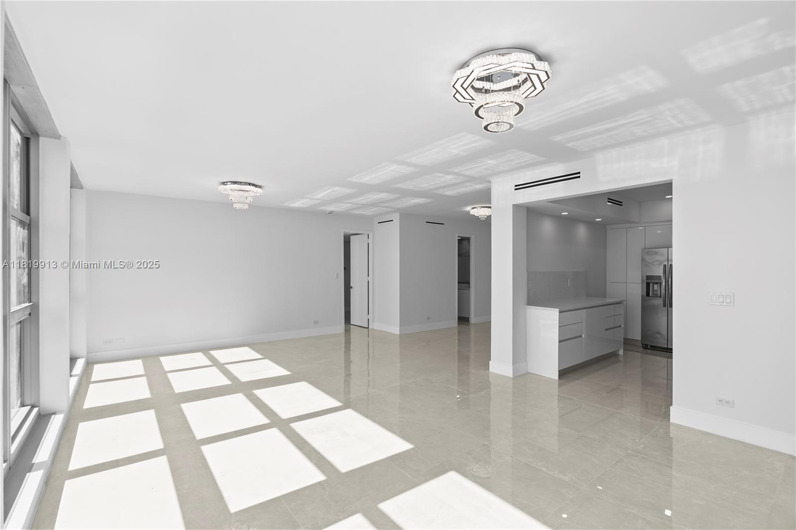 CRYSTAL HOUSE CONDO - Residential