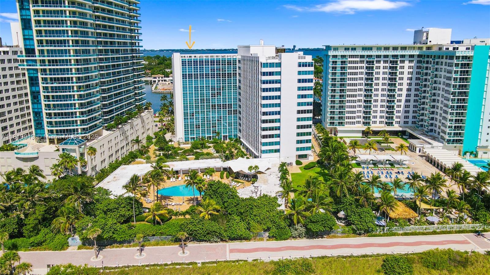 CRYSTAL HOUSE CONDO - Residential