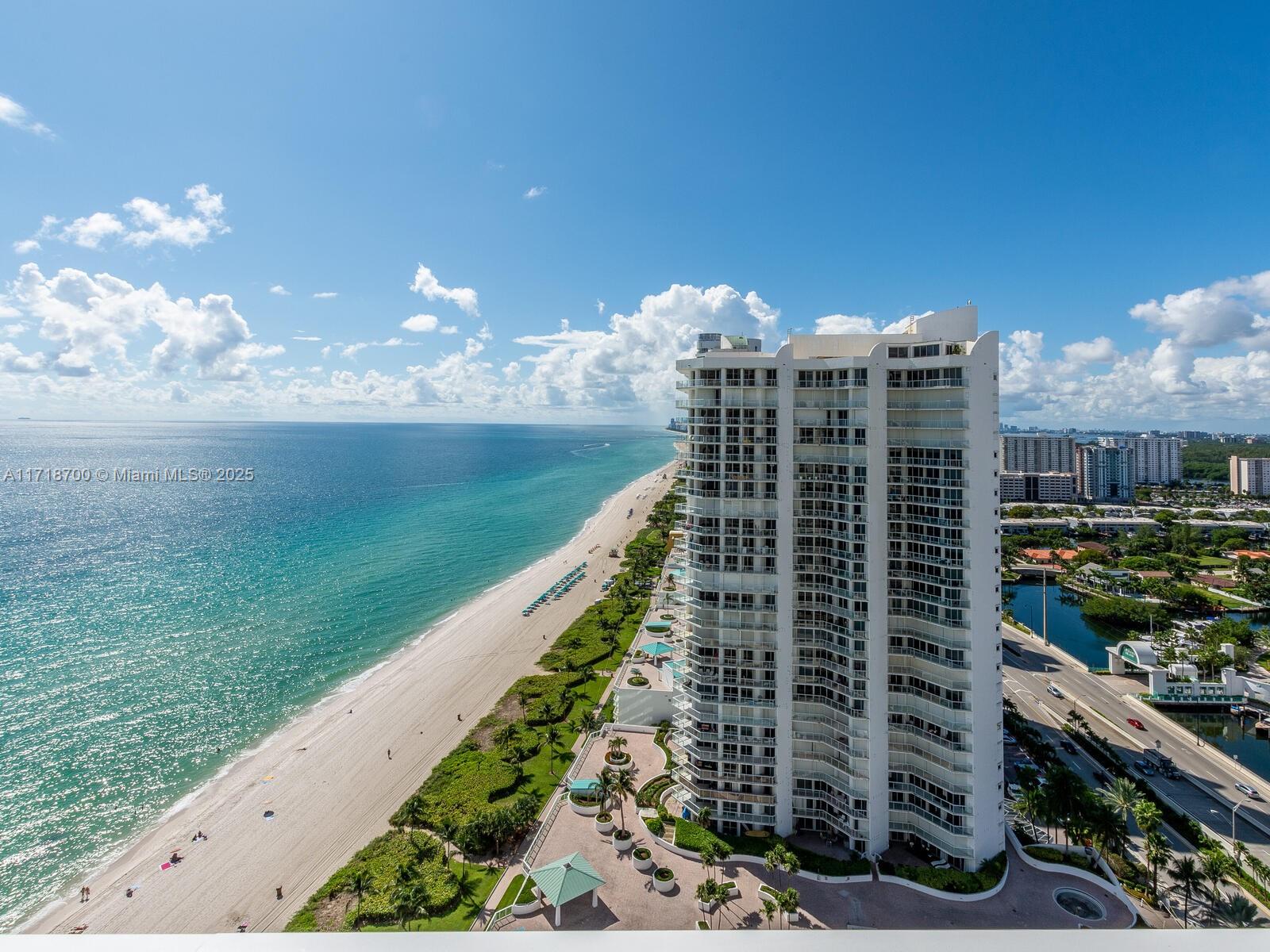 LA PERLA CONDO - Residential