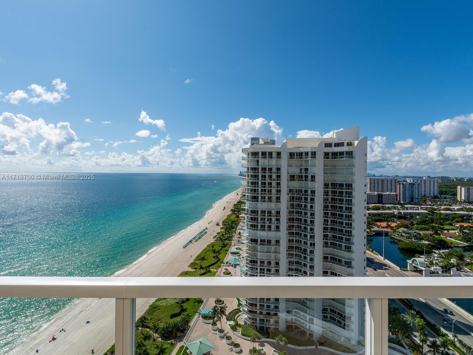 LA PERLA CONDO - Residential