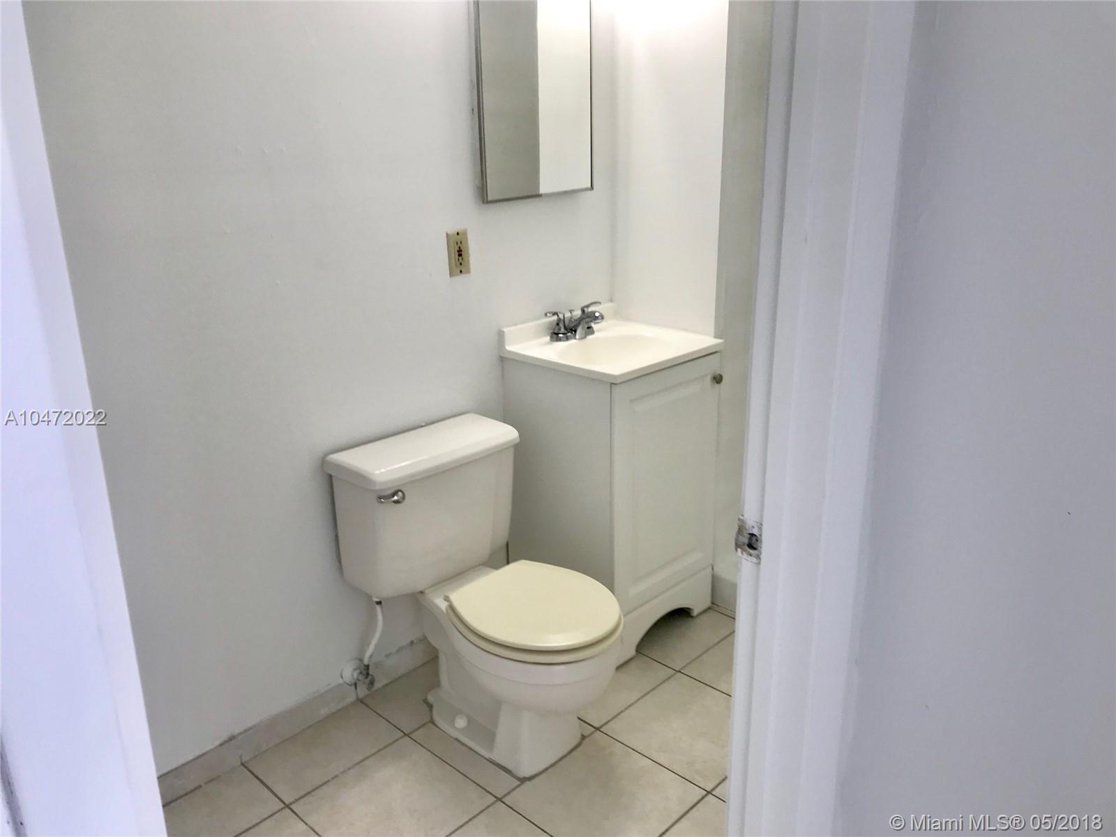 OCEAN BEACH ADDN NO 3 - Residential Lease