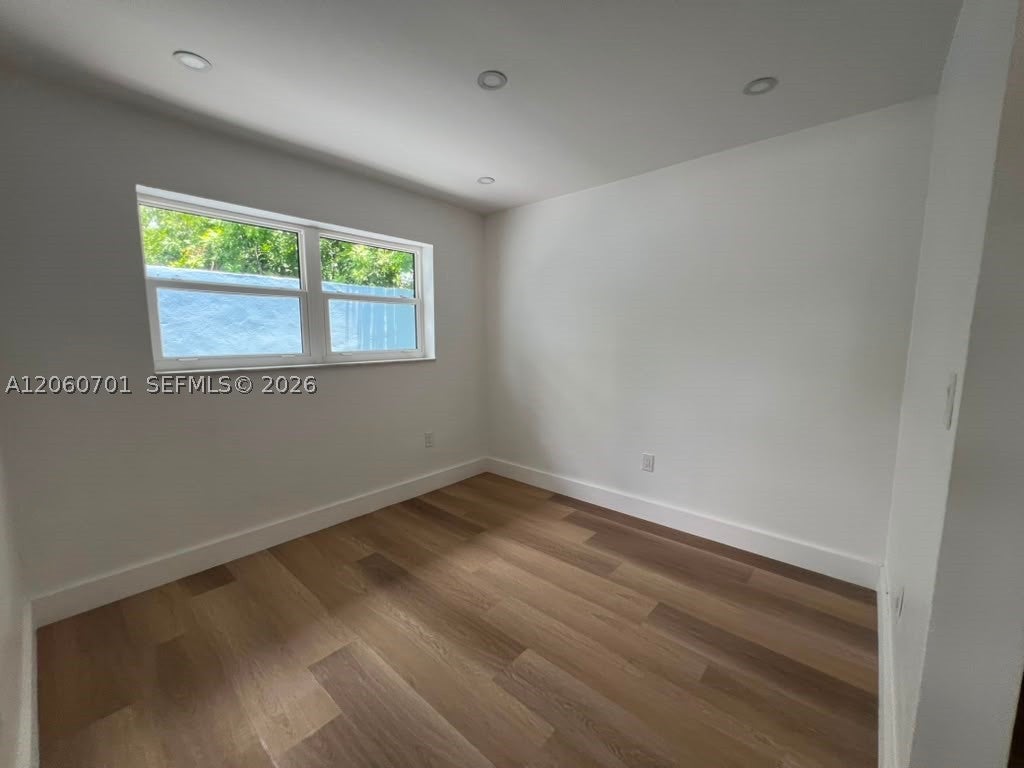 1239 SW 22nd Ave 1239