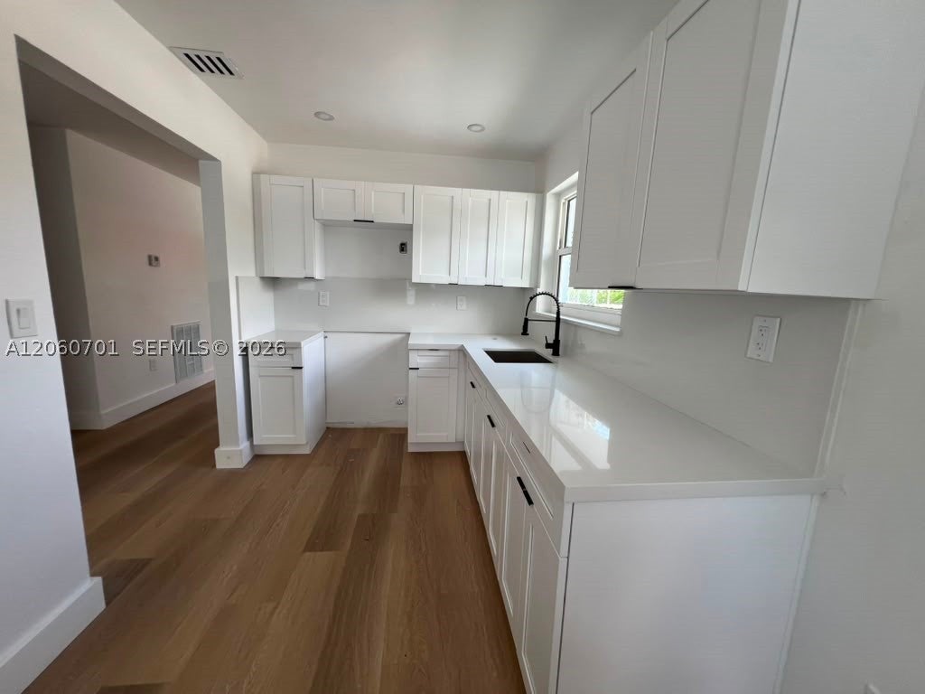 1239 SW 22nd Ave 1239