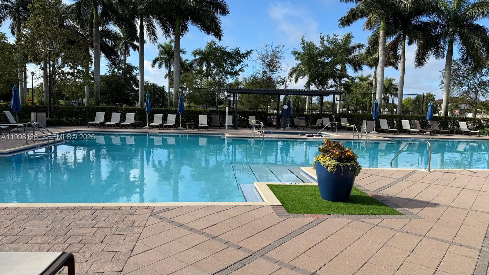 COCO PALM ESTATES - Residential