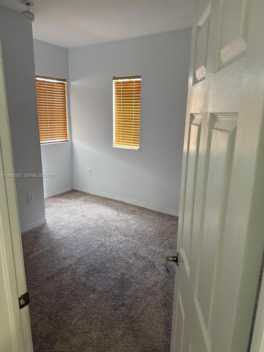 LEEWARD AT ISLANDS AT DOR - Residential