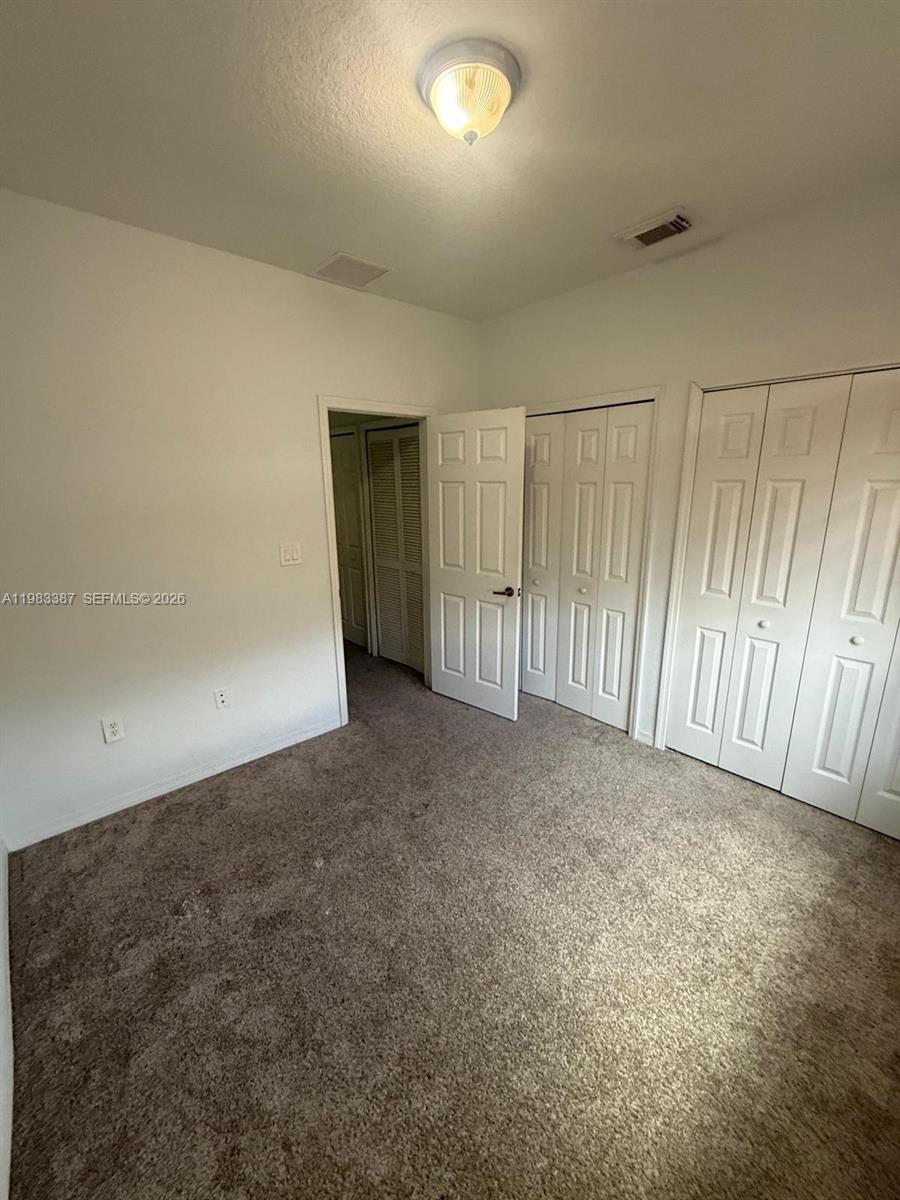 LEEWARD AT ISLANDS AT DOR - Residential