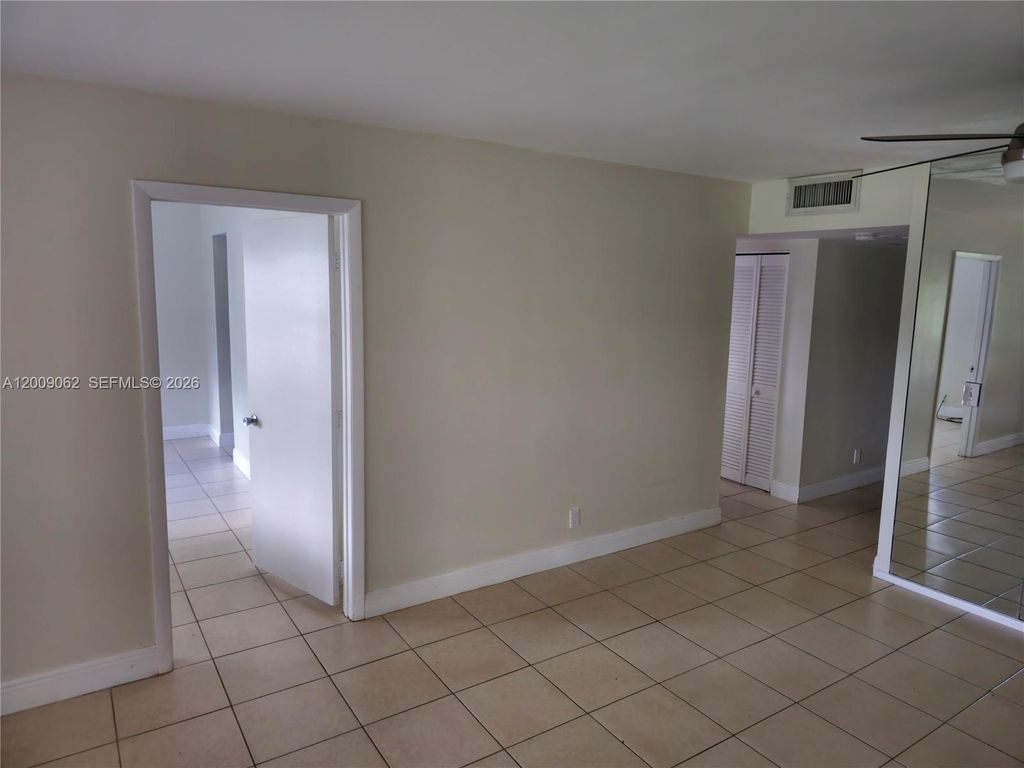 Photo of 9460 Tangerine Pl #104, Davie, FL 33324 (MLS # A12009062)