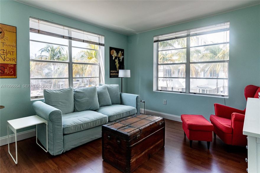 Beautifully remodeled and fully furnished 1-bedroom, 1-bath residence at 1460 Ocean Drive in the heart of Miami Beach. This stylish apartment features a modern kitchen and bath, updated finishes, and a bright, comfortable living space ready for immediate move-in. Ideally located just steps from the beach and surrounded by top restaurants, boutique hotels, shopping, and all the excitement of Lincoln Road. Enjoy the ultimate South Beach lifestyle with everything at your doorstep. Easy to show!