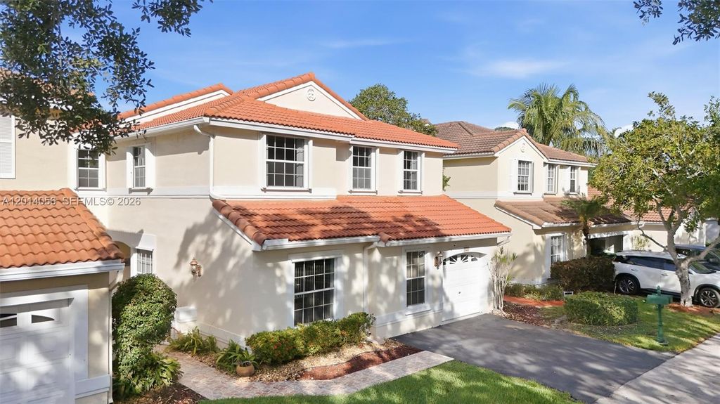 Photo of 926 Opal Ter, Weston, FL 33326 (MLS # A12014056)