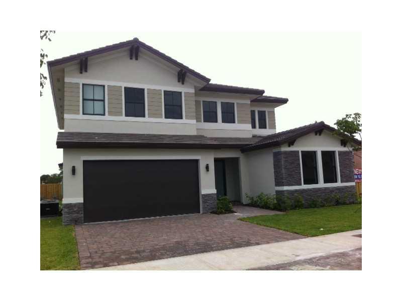Why compete with resale's when you can sell new homes! This 5 bedroom 6 bathroom 2 car garage contemporary style home w/over 4,200 sqft features spacious layout w/10 ft ceilings, large impact windows/doors giving the home great natural lighting! Home incl udes 42" wood kitchen cabinets, granite counter tops, flat concrete roof tile, natural stone, brick pavers, fenced yard plus much more! No homeowners association! Bali "Million Dollar Lifestyle Half the Price"