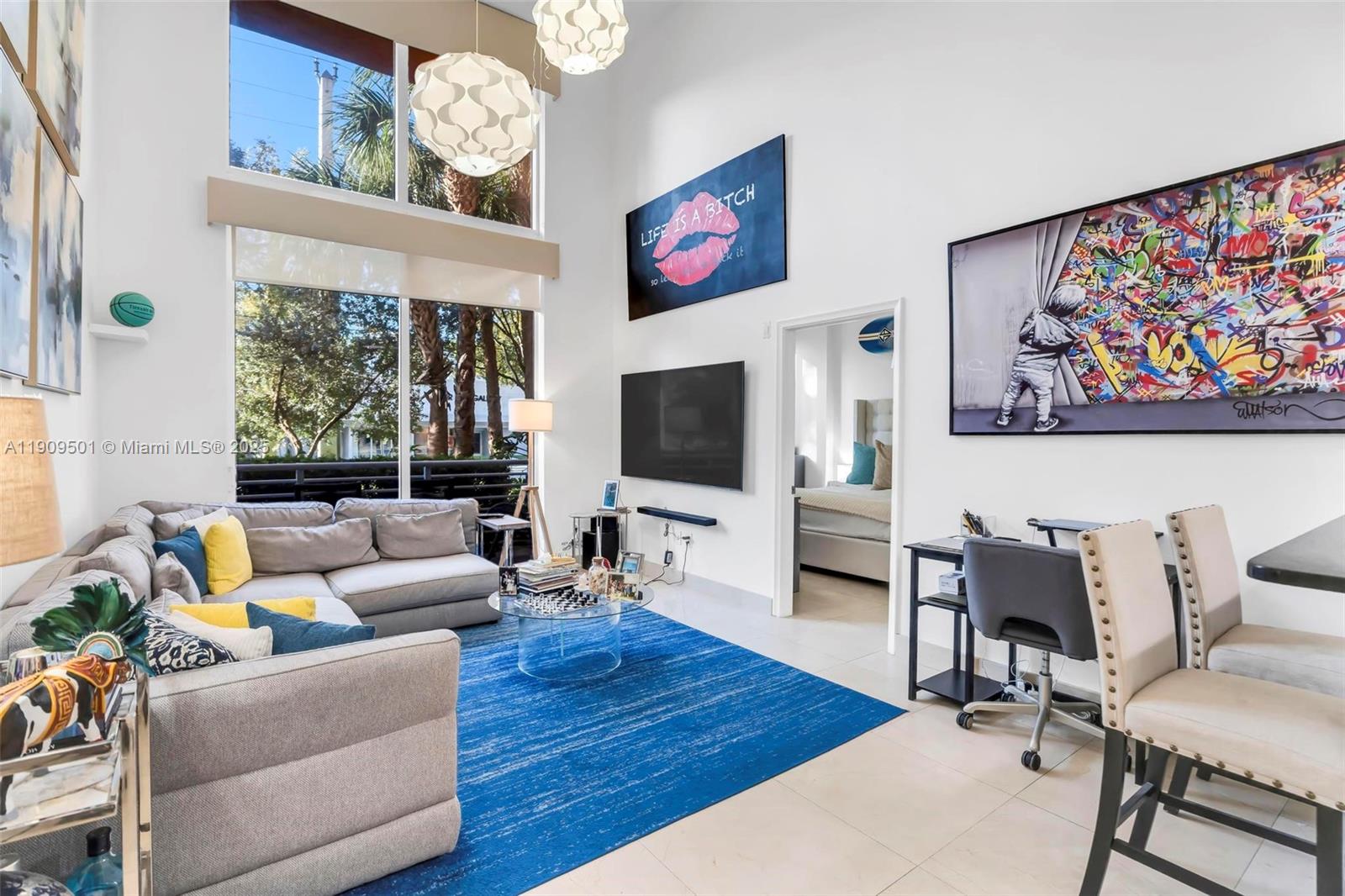 VENTURE AT AVENTURA WEST - Residential Lease