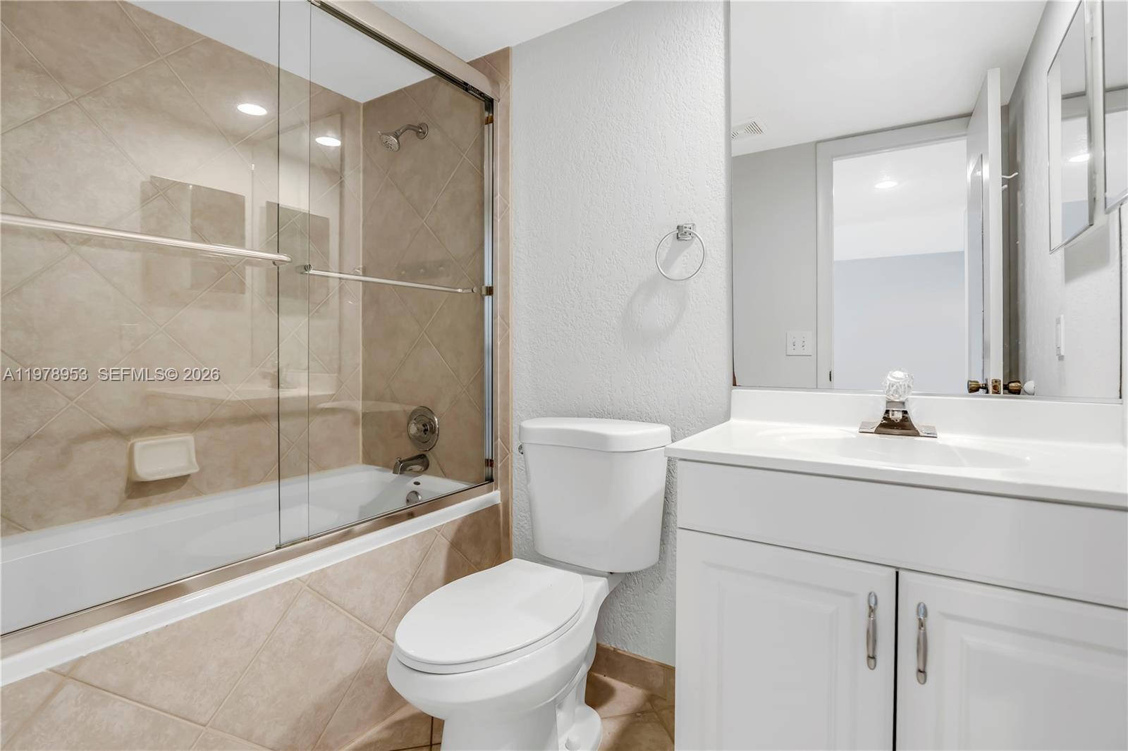 CYPRESS BEND I-D CONDO - Residential