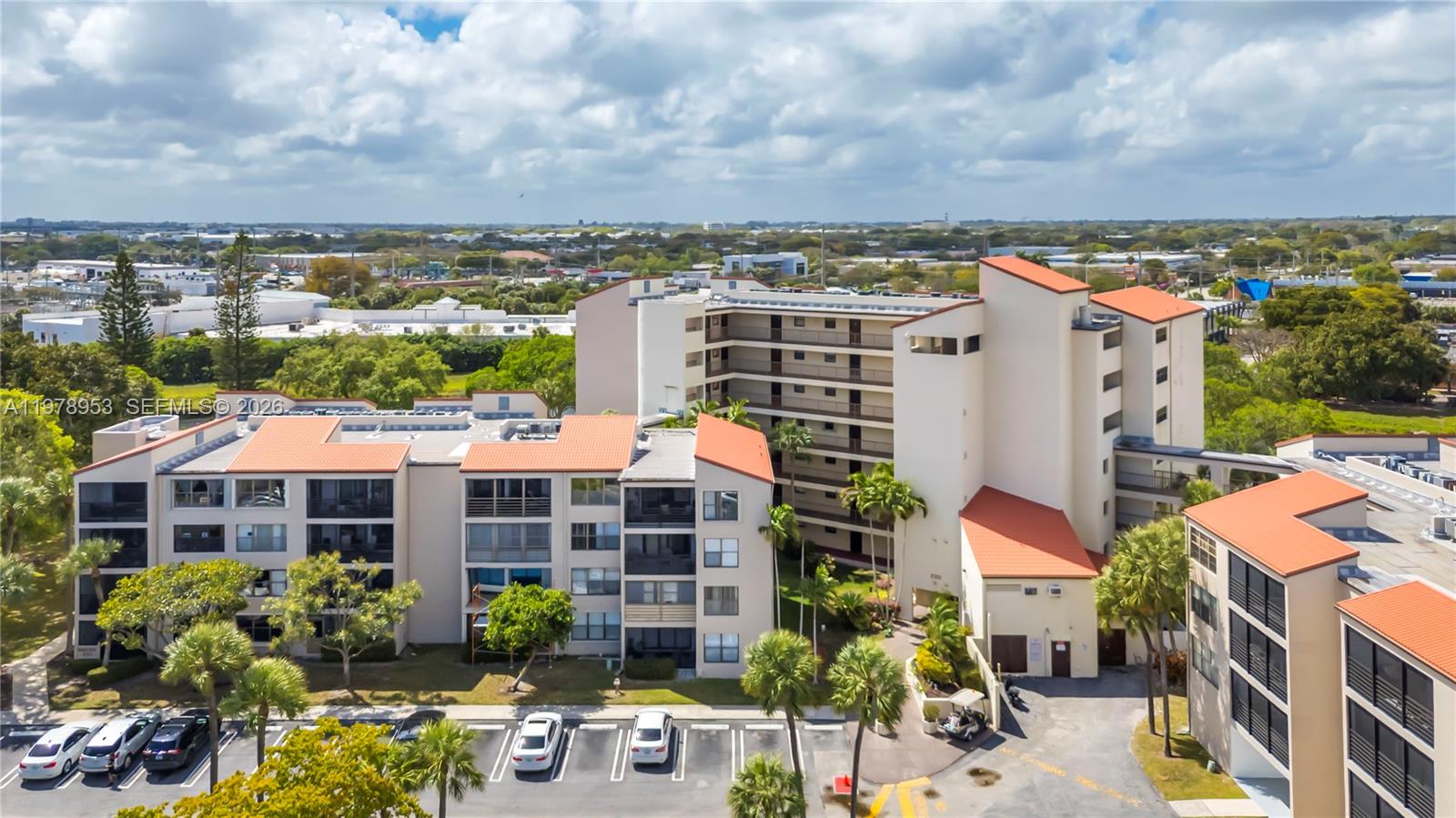 CYPRESS BEND I-D CONDO - Residential