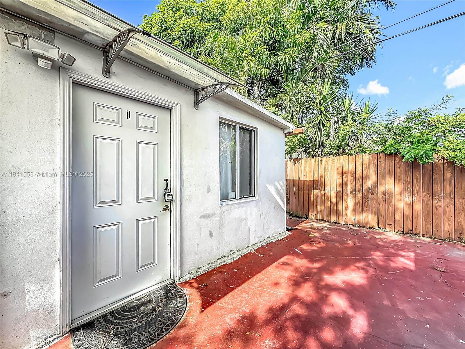 Beautiful 1 bedroom, 1 bathroom unit located in Hollywood, FL. This unit is part of a 4-unit property and features a private entrance, updated appliances, and one assigned parking space. The property is centrally located, move-in ready, and well-maintained. Water and electricity are included. No pets allowed.