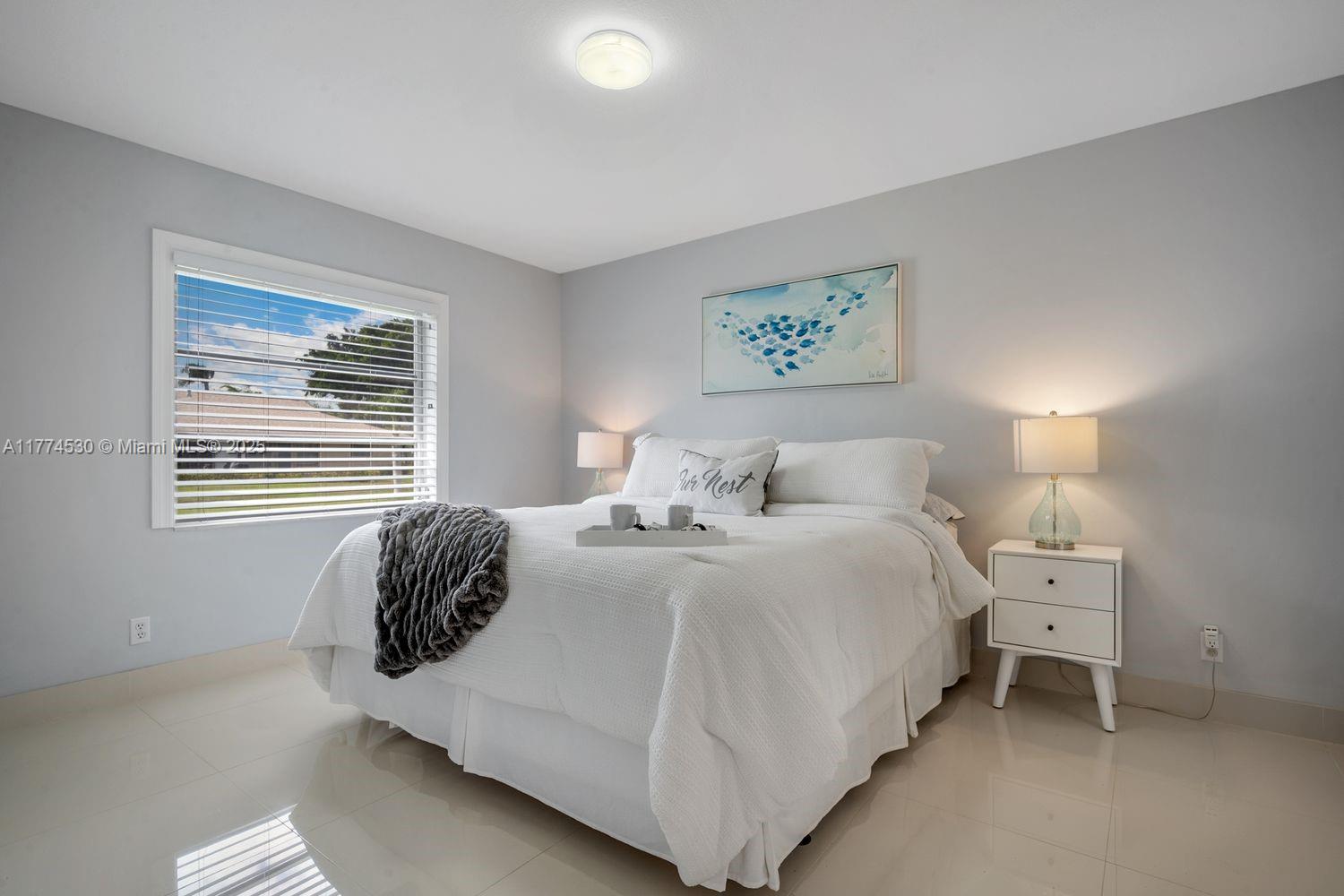WHISPER WALK - Residential Lease
