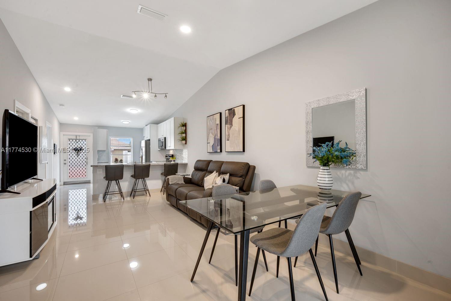 WHISPER WALK - Residential Lease