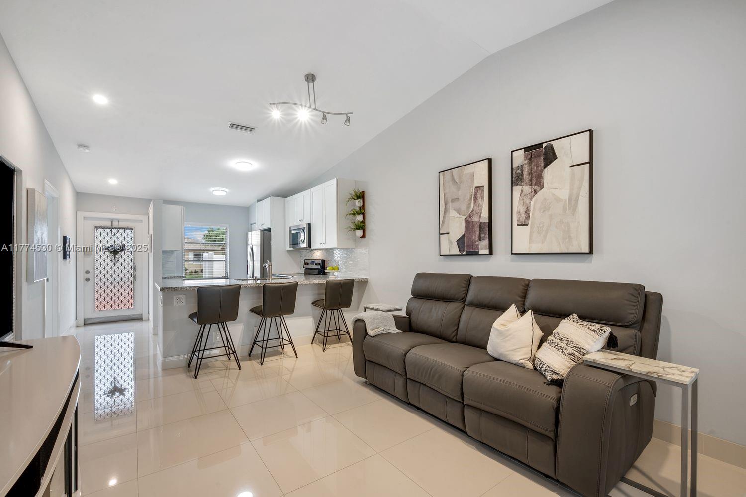 WHISPER WALK - Residential Lease
