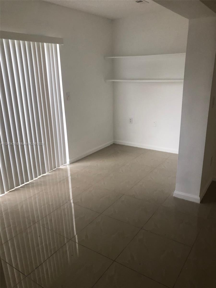 GRENADIER LAKES AT WELLEB - Residential