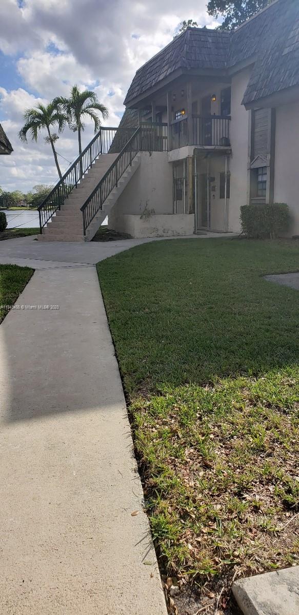 GRENADIER LAKES AT WELLEB - Residential