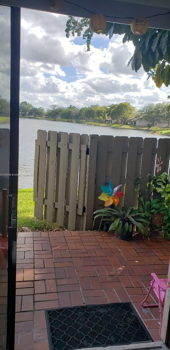 GRENADIER LAKES AT WELLEB - Residential