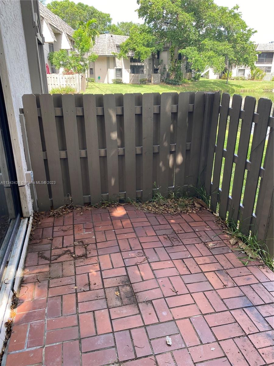 GRENADIER LAKES AT WELLEB - Residential