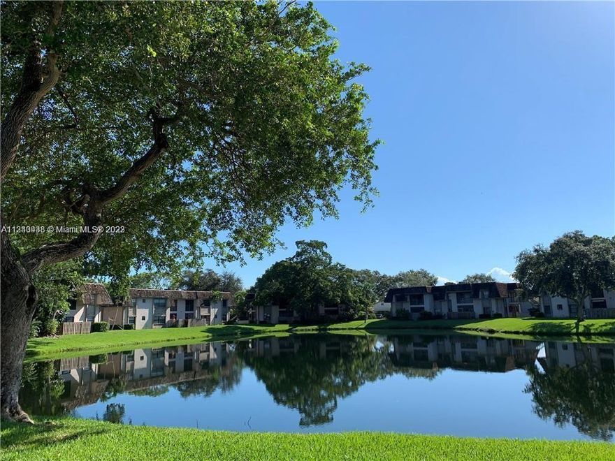 Great investment opportunity to own 2 bed 2 bath unit in a great community. No rental restrictions, unit is already rented for $2100 until Sept 2023. The unit features beautiful long lake view from living room & both bedrooms. Professionally-enclosed patio adds interior living spac e. Small, fenced yard leads to lake. Great floor plan & superb location. For showings please see broker remarks or click on show assist.