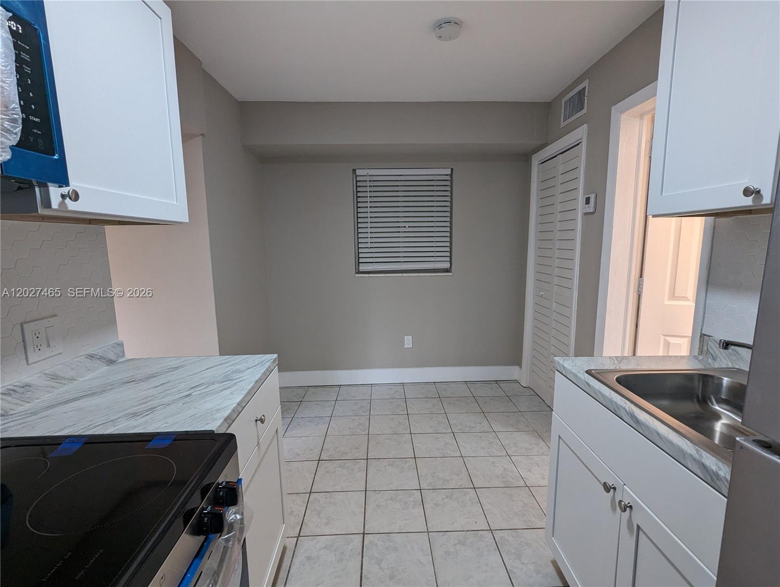 987 NE 131st 4
