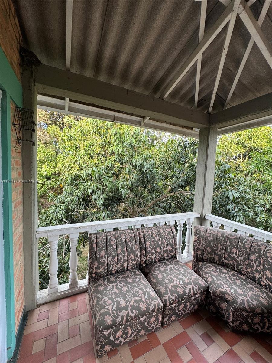 Via San Javier Via San joaquin