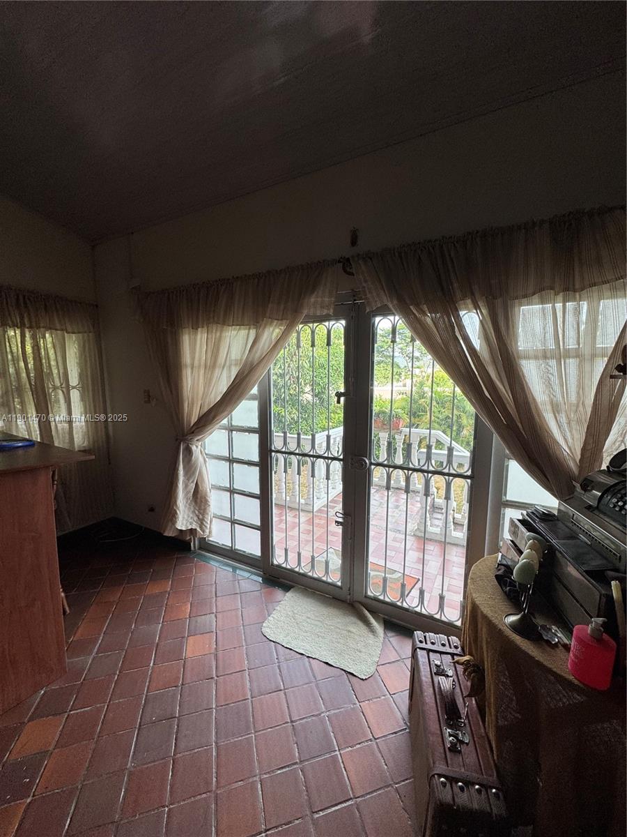 El Penon- - Residential